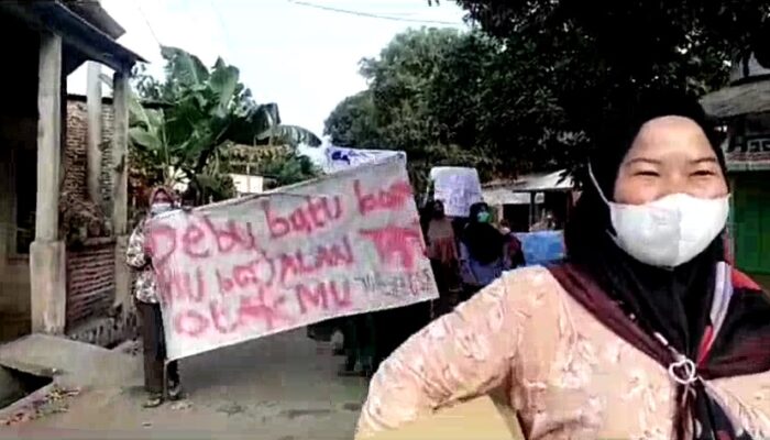 Debu PLTU Unit 2 Sebalang Diprotes Emak-Emak