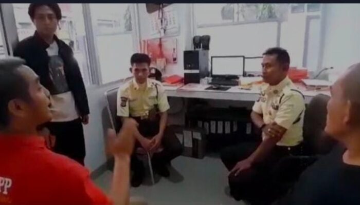 Lapor Pak Erick Thohir : Satpam BUMN Larang Pejabat Pol PP Salat Di Musala PT Telkom Jalan Kartini Balam