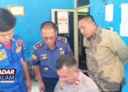 Damkar Tolong Polisi Lepaskan Cincin Batu Akik