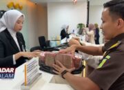 BANDAR LAMPUNG : Perkara Korupsi Jalan IR.SUTAMI Terpidana Engsit Setor Uang Pengganti 1,5M