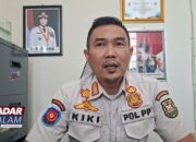 BANDARLAMPUNG : Penegaka Ketertiban Umumpol PP Tertibkan 30 Lapak di Way Halim