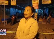 LAMPUNG UTARA : Pasar Dekon Ambruk Saat Dibongkar Timpa Lapak