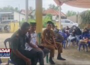 KINERJA DPRD LAMTENG – Anggota DPRD Lamteng Apresiasi Pemilihan RW di Kelurahan Adipuro