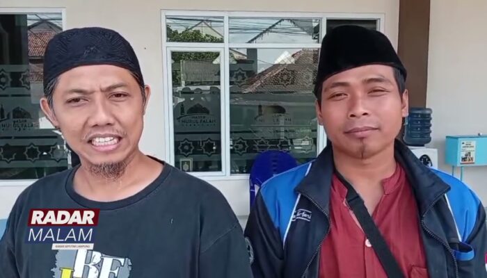 Umat Muslim Berduyun-duyun Tunaikan Zakat Fitrah Masjid Nurul Falah