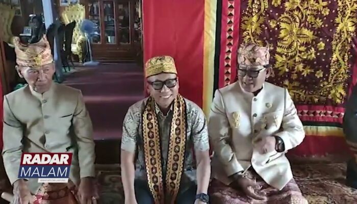 Gubernur Ingatkan Masyarakat Adat Jangan Kehilangan Jati Diri