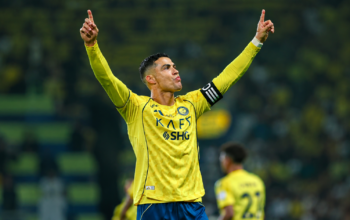 Ronaldo Borong Tiga Gol, Al Nassr Menang 5-3 dan Koleksi Golnya Tembus 985