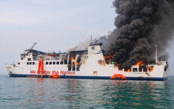 KMP Batumandi Terbakar di Perairan Merak, Seluruh Penumpang Lintas Provinsi Selamat