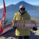 Rayakan Ulang Tahun ke-73, Nenek Ini Lakukan Ekspedisi Touring Motor dan Mendaki 4 Gunung di Indonesia