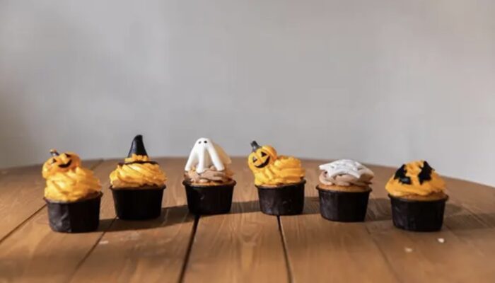 Cupcake Pumpkin Cinnamon, Camilan Manis Berhias Labu yang Gemas untuk Halloween